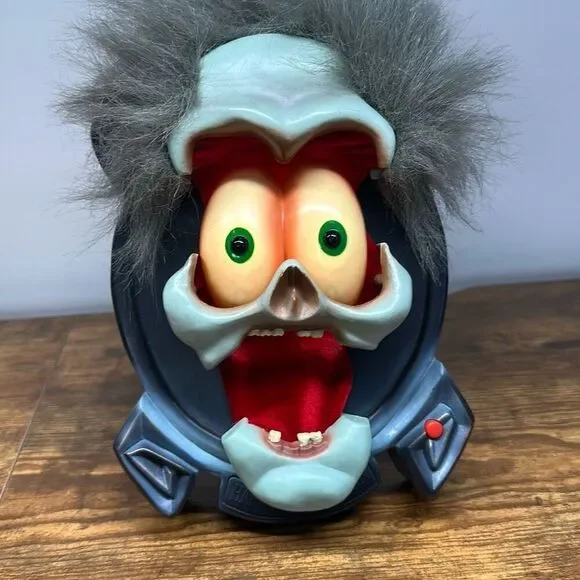 Gemmy Halloween Screamer Greeter Door Wall Hanging Animated Monster WORKS - Picture 2 of 8